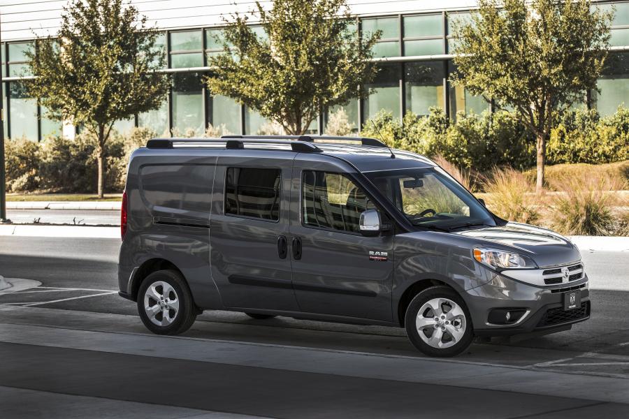  Dodge Ram ProMaster City SLT Wagon 2015 года  (фото 17 из 22)